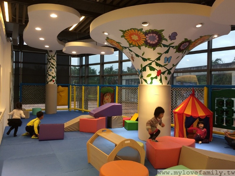 小陶窩親子遊憩區 (鶯歌陶瓷博物館內)(結束營業)