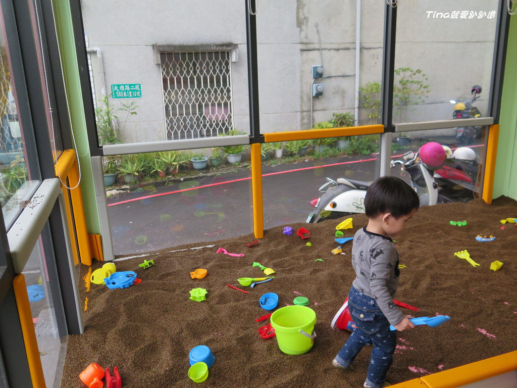 魔樹屋親子餐廳