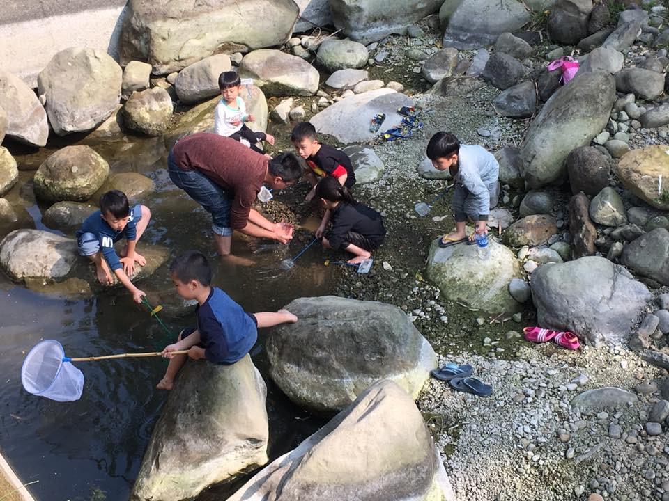 岩仔腳休閒露營區(露營小屋)