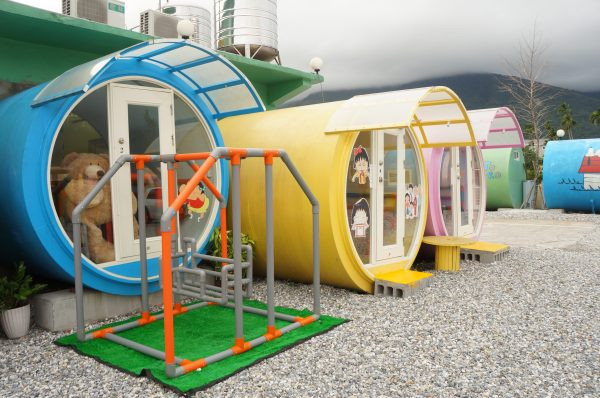悠涼農莊水管屋民宿