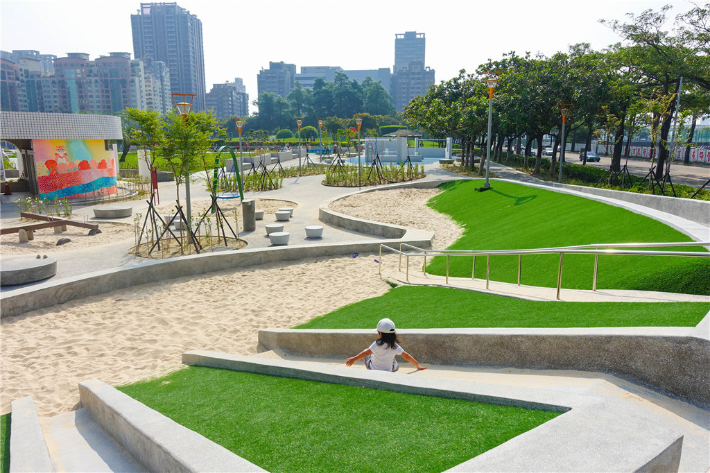 豐樂雕塑公園(跑酷公園)