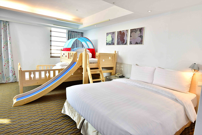 HOTEL HI 新民店