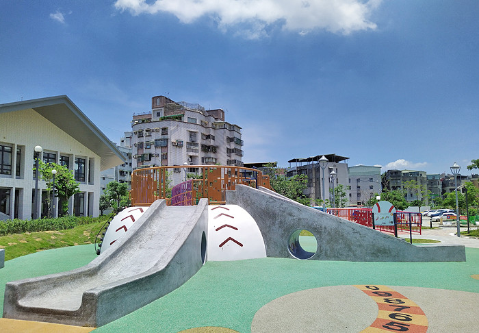二重公園(特色遊戲場)