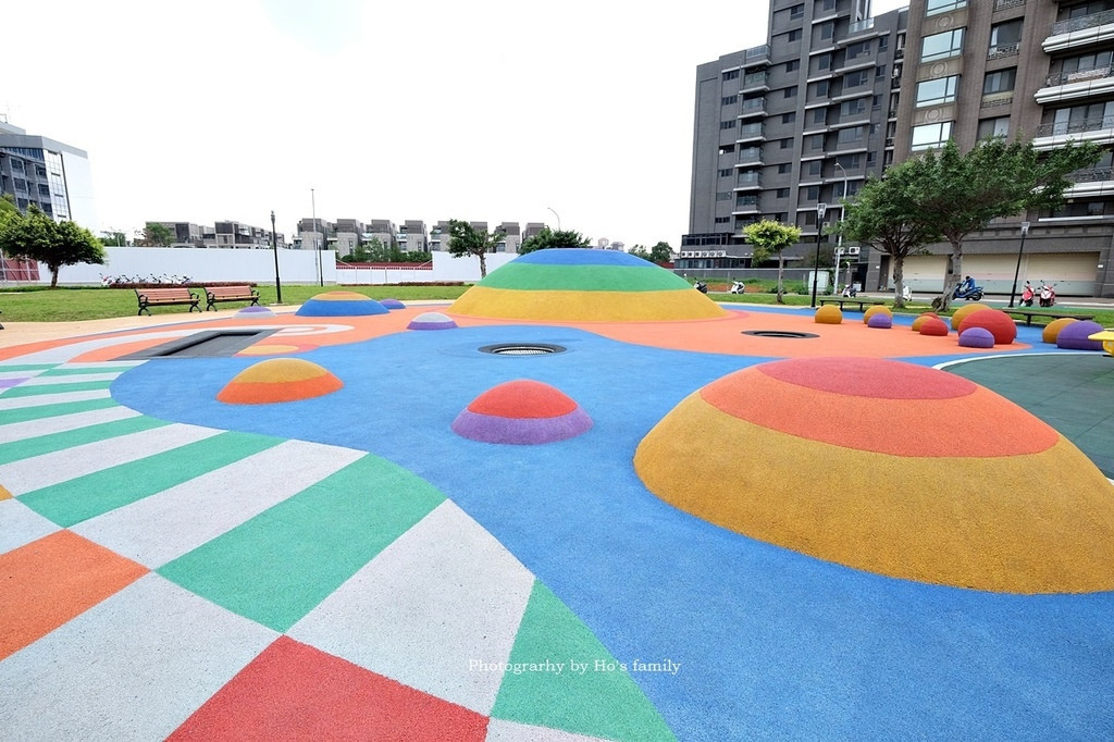林口區市17用地公園-跳跳糖兒童遊戲場(特色遊戲場)