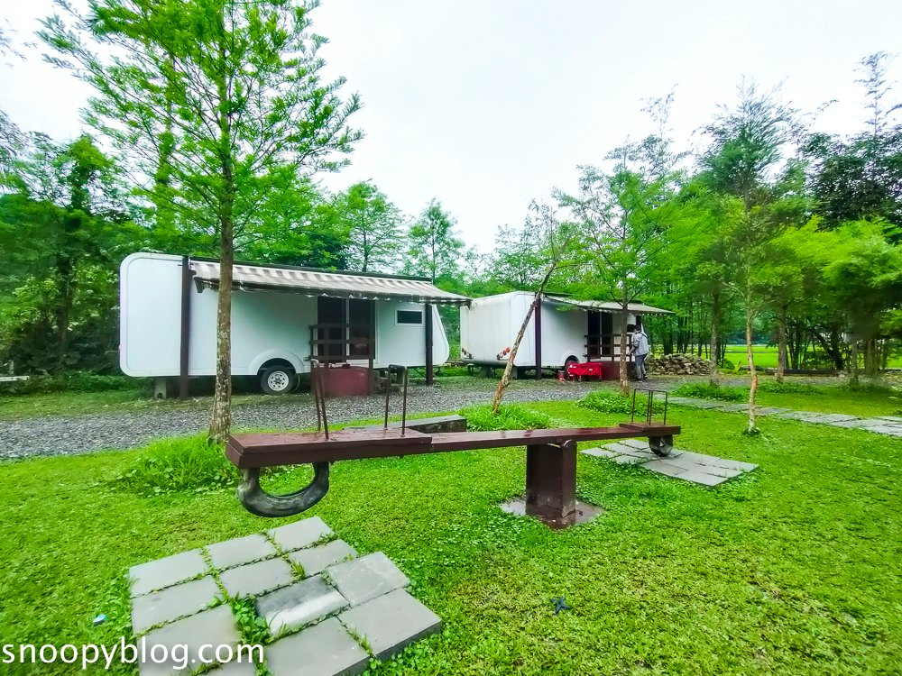 冬山太和露營車小溪地