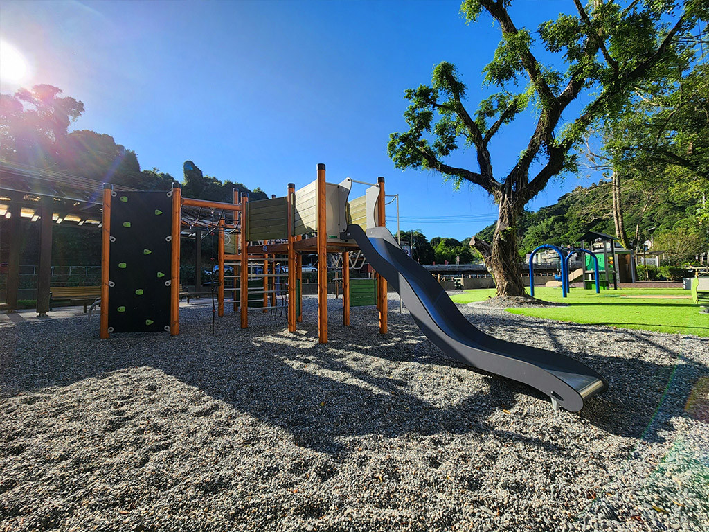 青潭公園-青潭河濱公園(青蛙主題遊戲場-特色遊戲場)