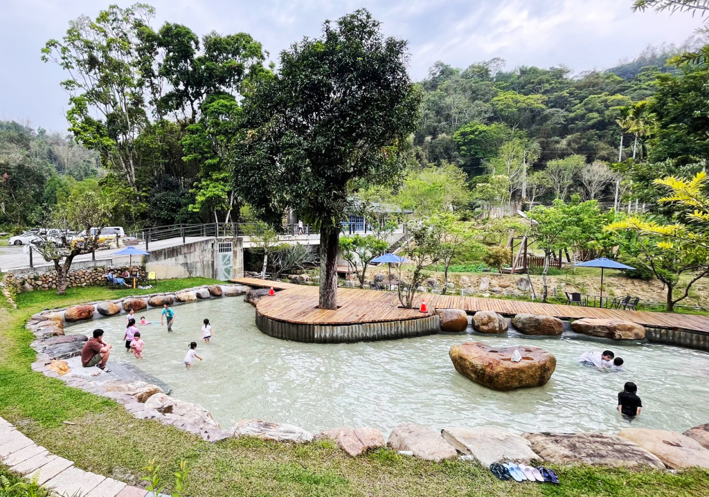 岸境濕地莊園